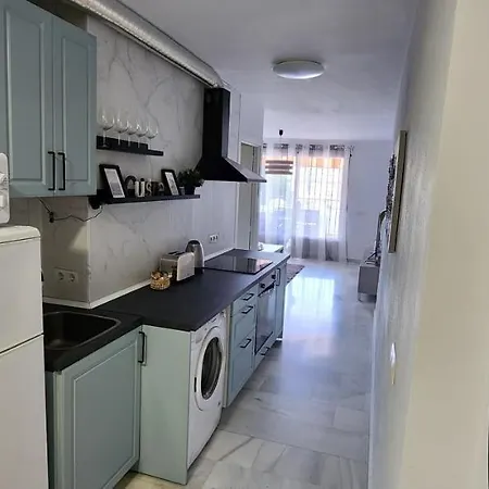 Departamento Pueblo Evita * Benalmádena